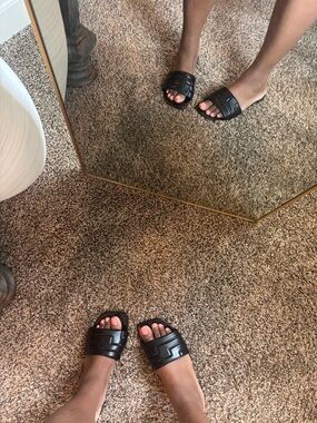 Womens Black Slide Sandals - Brand: